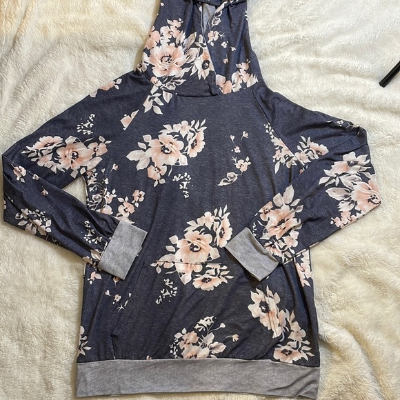 Grey/Blue Floral‎ Hoodie - Picture 1 of 4